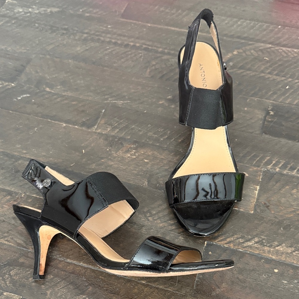 ANTONIO MELANI Black Patent Leather Heels